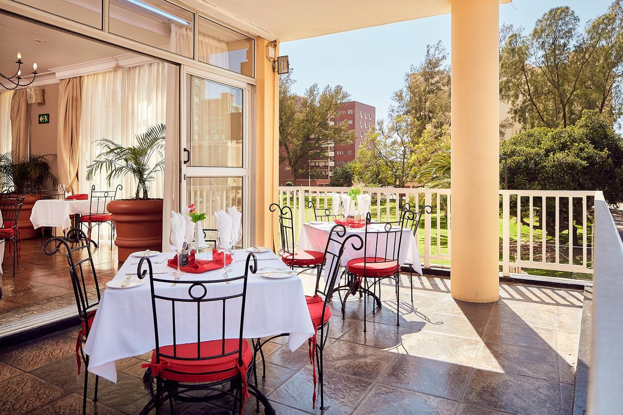 Hotel First Group Oceanic Durban Exterior foto
